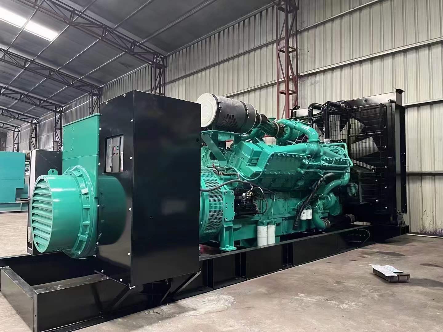 拉萨如何降低 800kW 柴油发电机输出电流的波动？