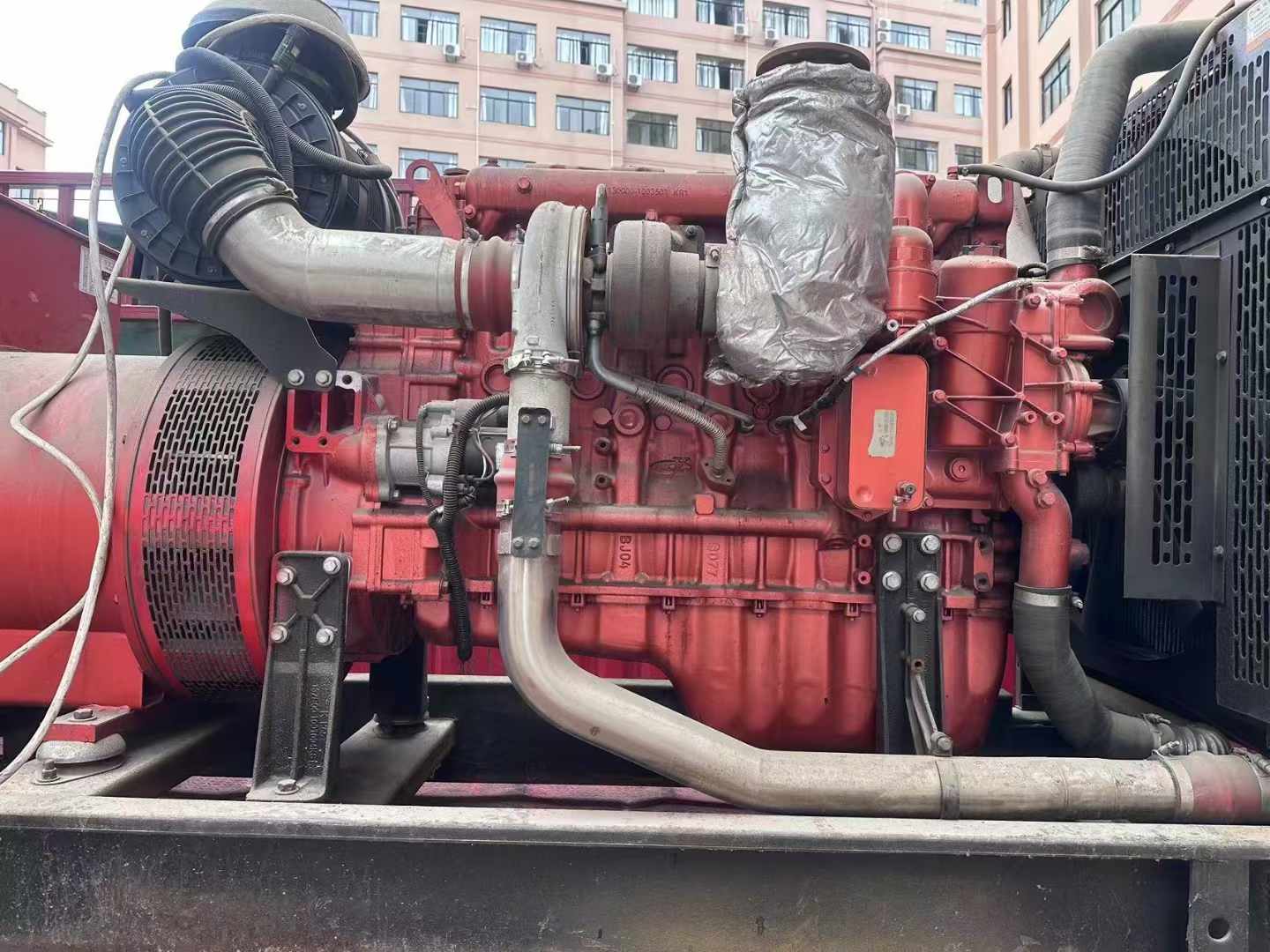拉萨如何选择适合 600kW 柴油发电机组的过载保护器？