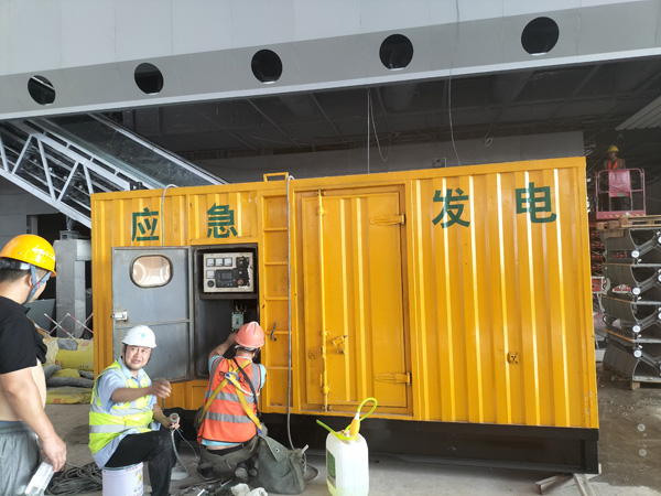 拉萨怎样判断空气滤清器是否需要更换？