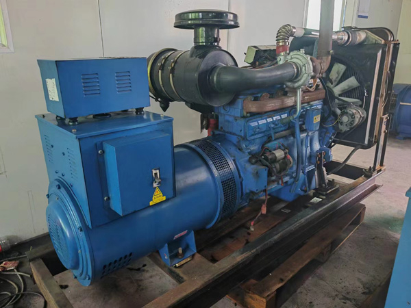拉萨100kW柴油发电机组使用多级机油有哪些优缺点？